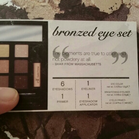 ELF EYESHADOW PALETTE