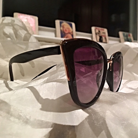 Black- Gorgeous sunglasses in 3 colors- - Picture 2 of 4