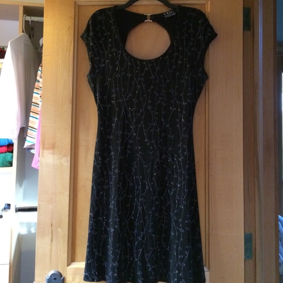 Evening dress for cocktail party