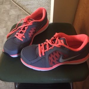 Nike shoes