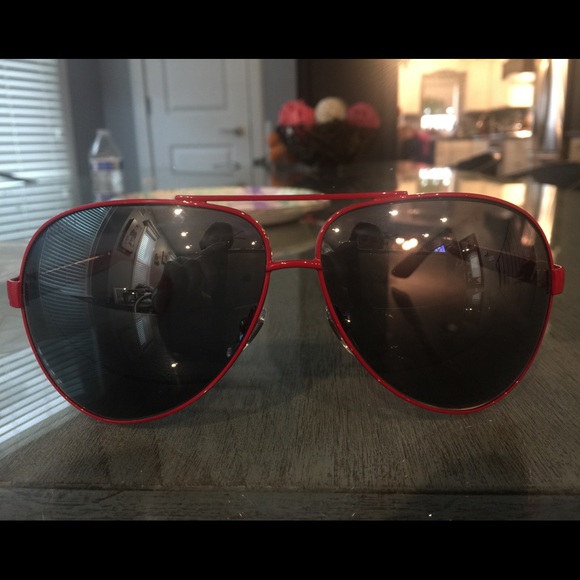 Gucci Unisex Red Aviator Sunglasses Authentic