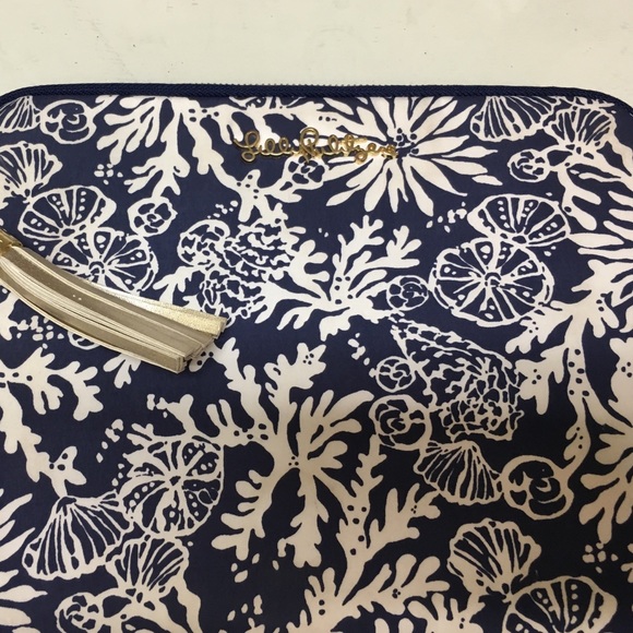 Lilly Pulitzer iPad/ small laptop case