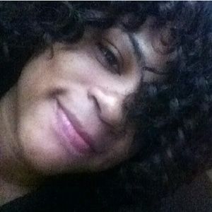 Meet your Posher, Tajirah