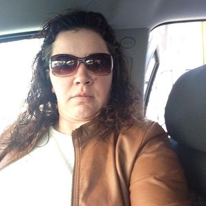 Meet your Posher, Fatima