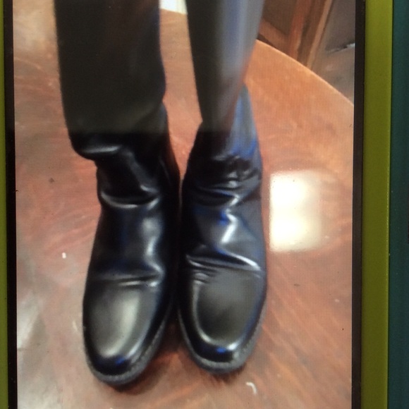 Black leather authentic riding boots