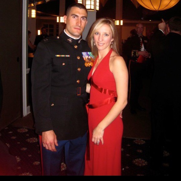 BCBG red gown - ball, prom - Picture 3 of 4