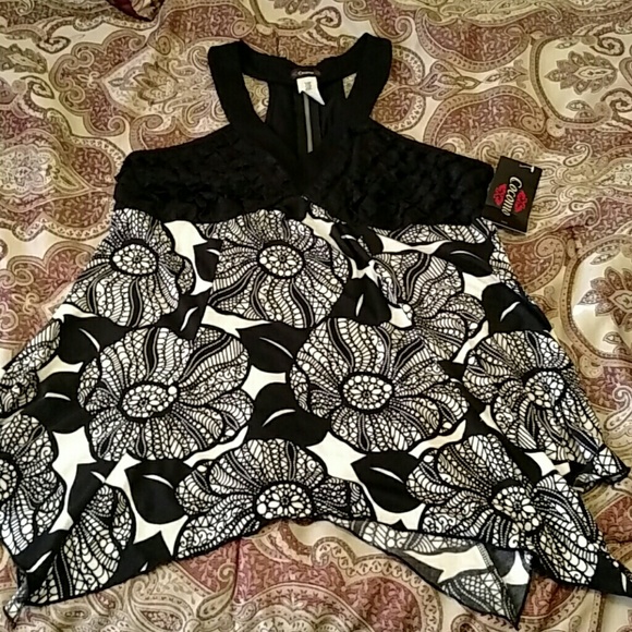 Beautiful going out top