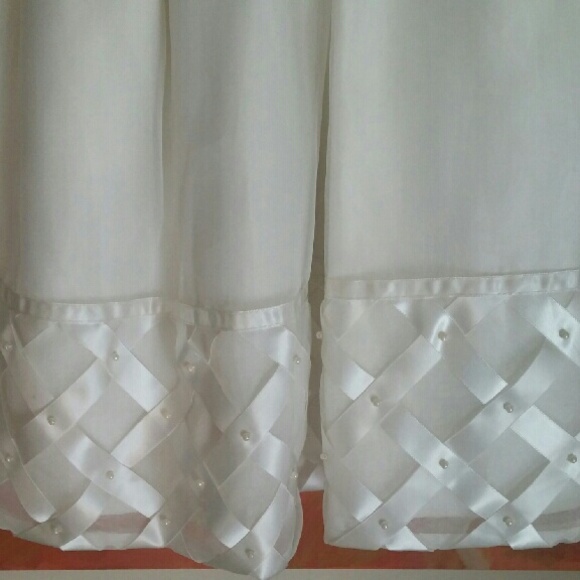 Ivory Flower Girl Dress - Picture 3 of 4