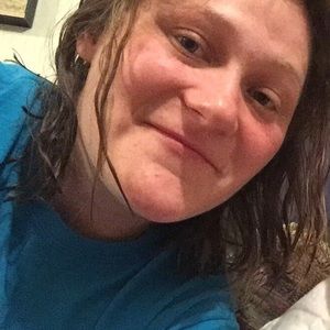 Meet your Posher, Candace