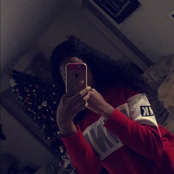 Meet your Posher, Yasmine