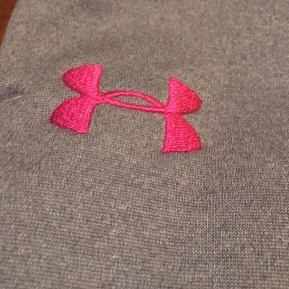 ❗️SOLD❗️Under Armour Storm Sweats - Picture 2 of 4