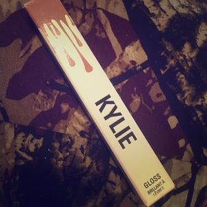 💄"Literally" KYLIE LIP GLOSS💄 from newest launch