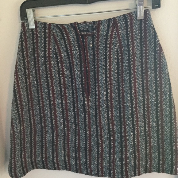 **SOLD** Vintage 1970's striped mini skirt - Picture 2 of 4