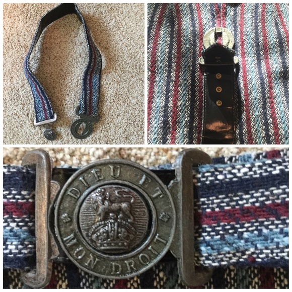 **SOLD** Vintage 1970's striped mini skirt - Picture 3 of 4