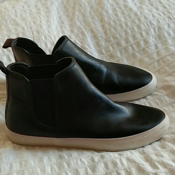 Black Ankle Boots/Sneakers