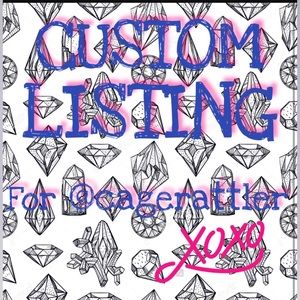 For @cagerattler. Hat+bronze earrings.