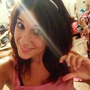 Meet your Posher, Marisa