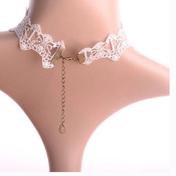 Lace Choker Necklace - Picture 3 of 3