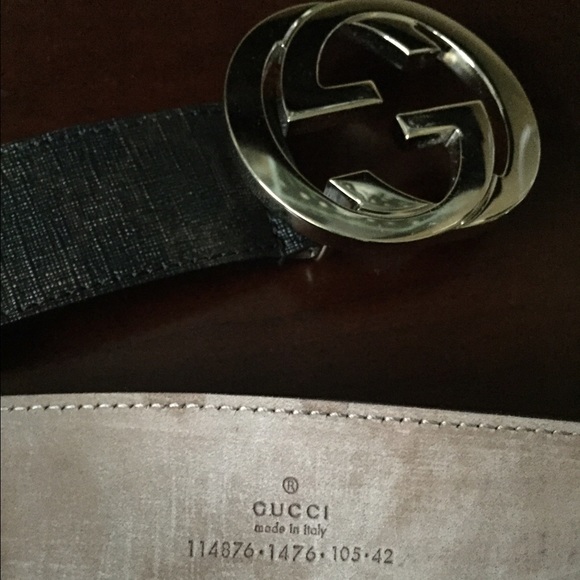 Gucci Men's Textured Leather Belt / Interlocking G - Picture 3 of 3