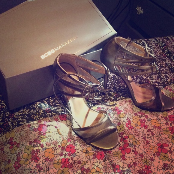 Bcbgmaxazaria ballerina shoes
