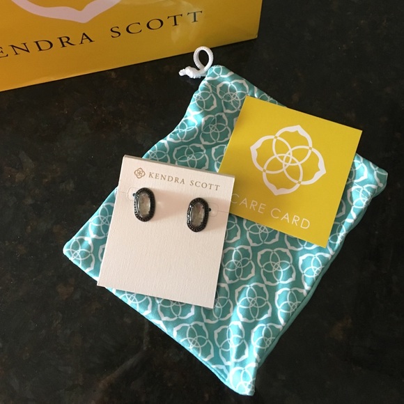 Kendra Scott Earrings