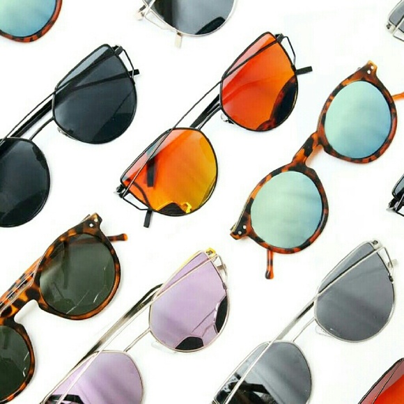 Accessories | Orange trendy mirror cat eye sunnies - Picture 3 of 4