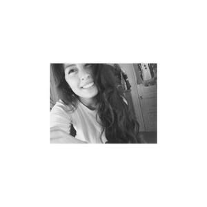 Meet your Posher, Noemy