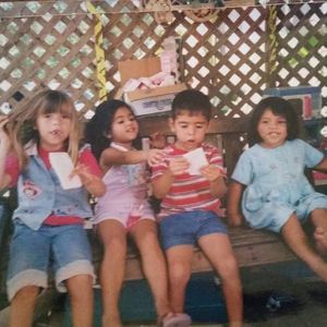 Meet your Posher, Mercedes