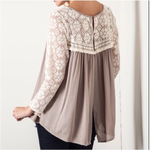 ❣LAST❣ Lace Detailed Top white - Picture 2 of 4