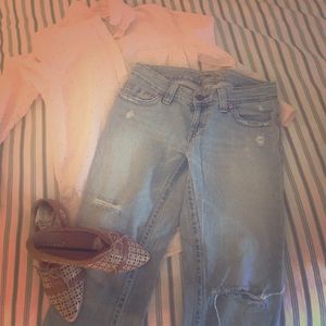 Distressed AE Cuff Capris