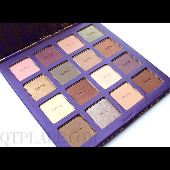 Tarte holiday palette
