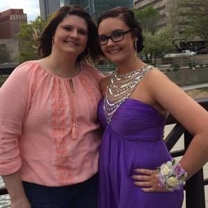 Meet your Posher, Lori