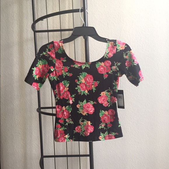 Guess Floral Crop Top - Rare Find - Picture 1 of 4