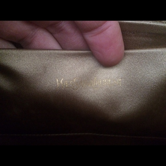 ๐ SOLD ๐ YSL clutch - belle de jour - Picture 3 of 4
