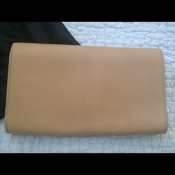 ๐ SOLD ๐ YSL clutch - belle de jour - Picture 4 of 4