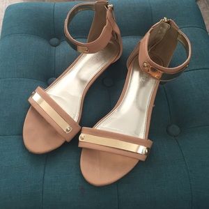Express Sandals