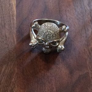Diamond skull ring