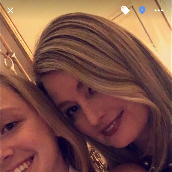 Meet your Posher, Kim - Picture 2 of 2