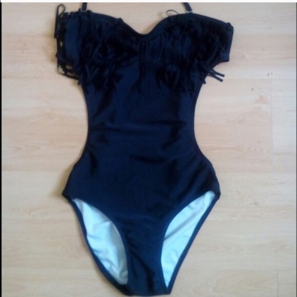 Sexy triangle one pice swim suite - Picture 3 of 3