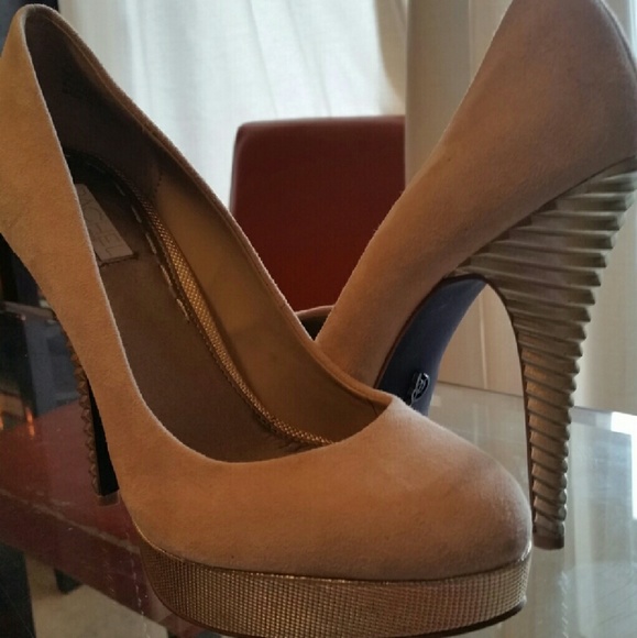 Rachel Roy Platform Pumps sz8