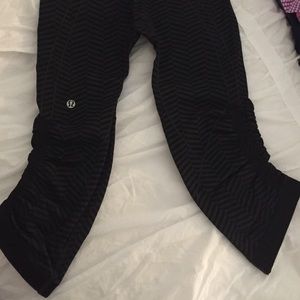 Like new in the flow yoga pants