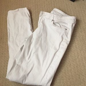 Loft brand white skinny jeans