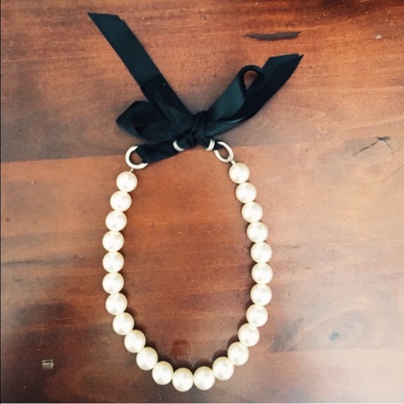 Jewelry - Pearls