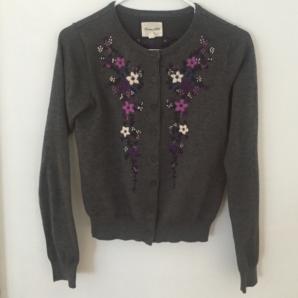Embroidered Cardigan