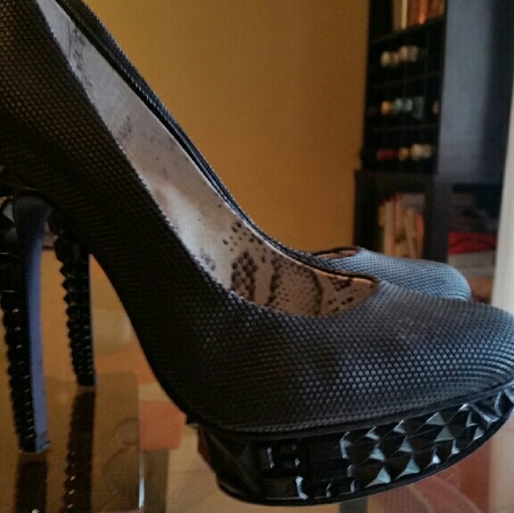 Rachel Roy Pumps sz 8