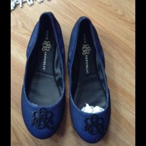 Rock & Republic flats