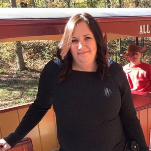 Meet your Posher, Deanna