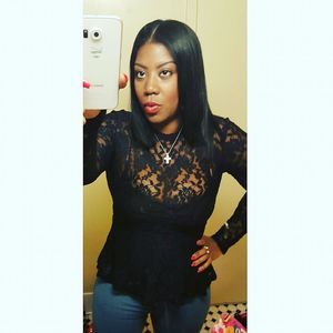 Meet your Posher, Ebony