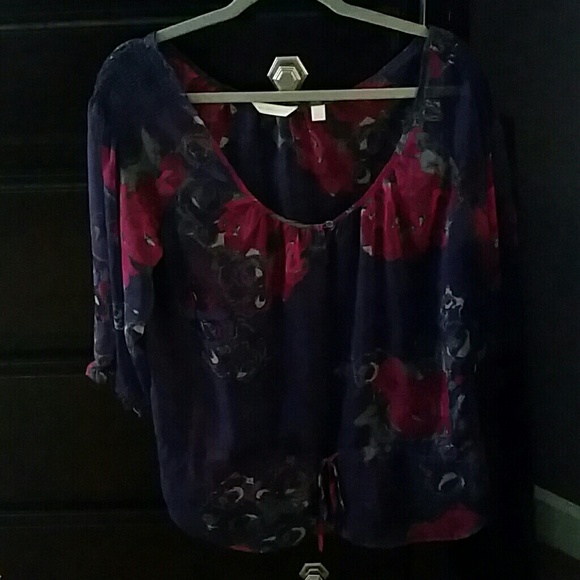 Flowy blouse from NY&CO with tie near bottom