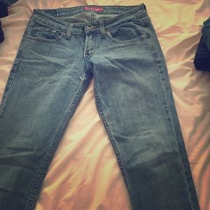 Levis Jean